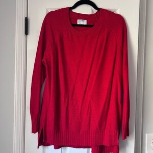 Old Navy Women's Bright Red Crew Neck Sweater